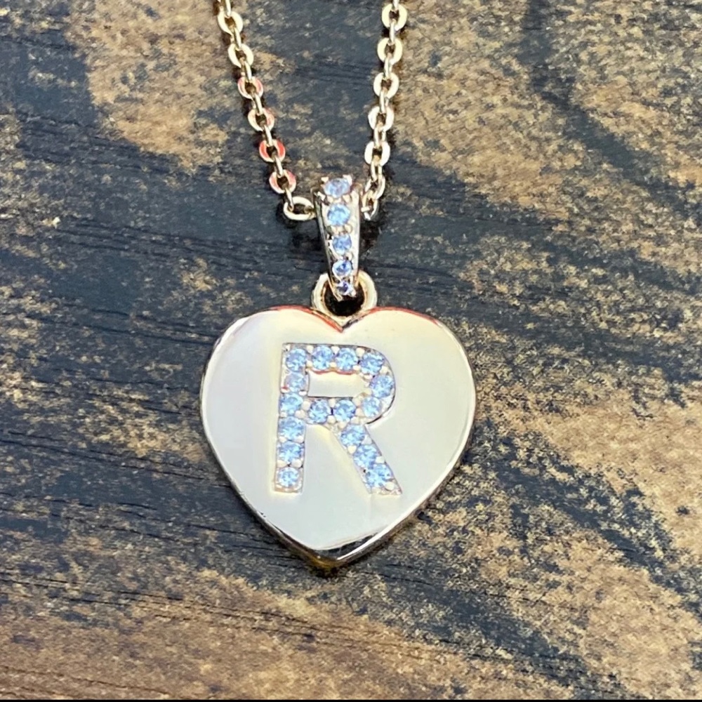 Initial Necklace - R - Picture 2 of 3